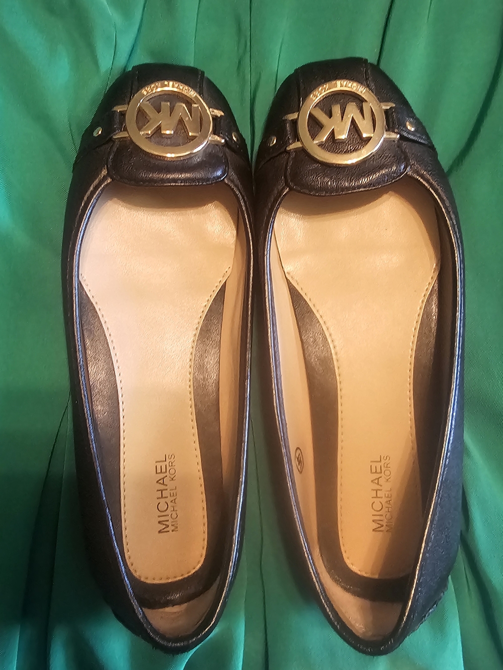 Michael Kors Black Leather MK Emblem Ballet Flats Leather